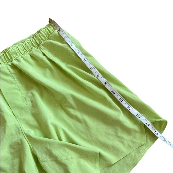 Lululemon Men’s Surge 6” Shorts Lime Green - Picture 4 of 10